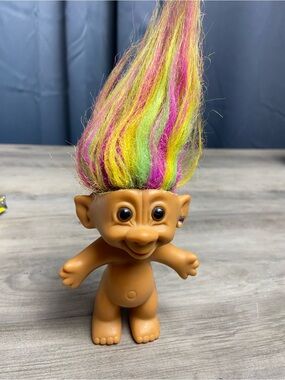 Vintage Bright of America Troll Doll with Rainbow Hair & Earring‎